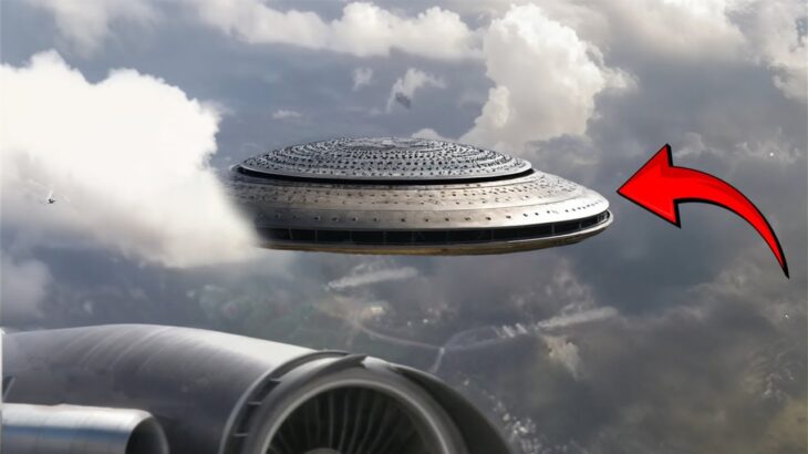 2024年 Passenger Captured A UFO in Sky, What Happened Next Shocked Everyone!