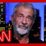 2024年 Mel Gibson spreads conspiracy about California fires on Fox