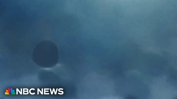 2024年 Disc-shaped UAP caught on camera by the military in 2020